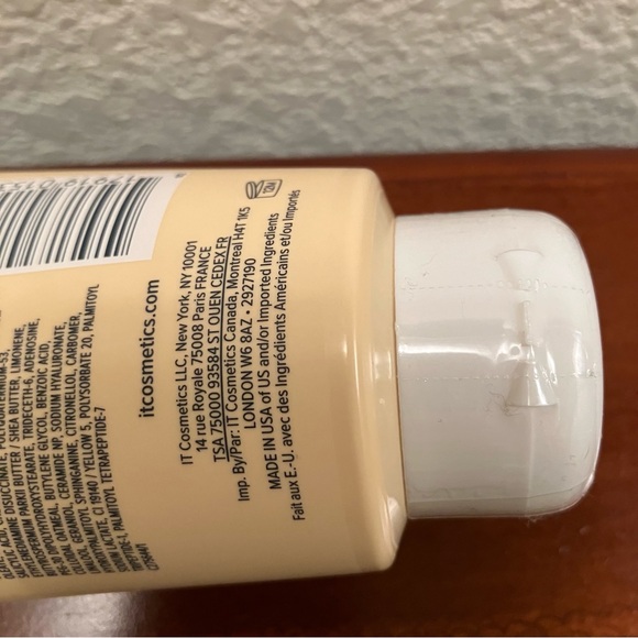 IT COSMETICS Confidence In A Cleanser Full Size 5 Fl. Oz. NEW - SEALED! - Picture 4 of 9